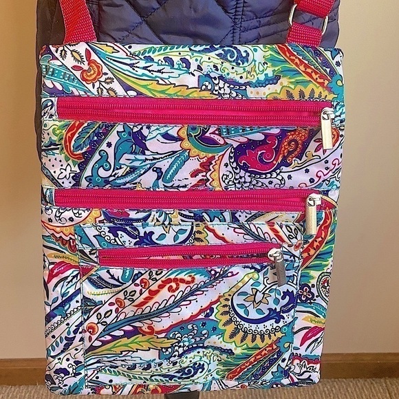 NEW Pink and Blue Paisley Nylon Multi Pocket Messenger/Crossbody Bag - Picture 3 of 10